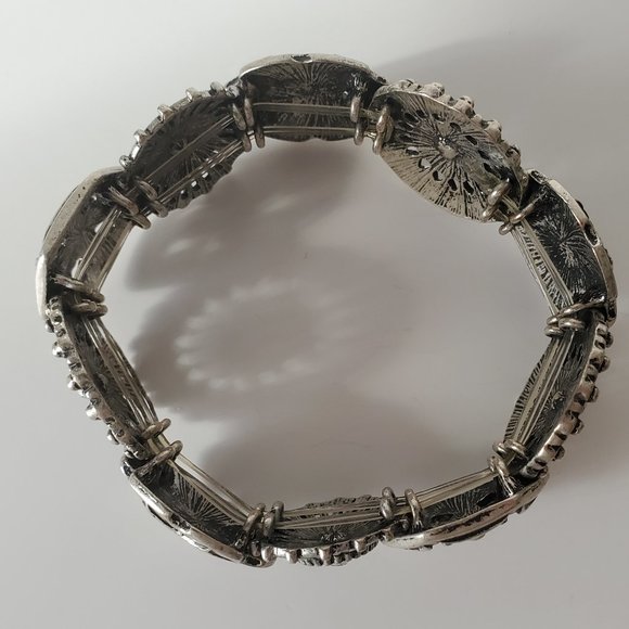Silver Tone Bangle - Picture 4 of 4